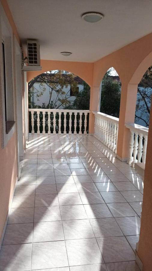 פריבלאקה Apartments Dujlovic מראה חיצוני תמונה